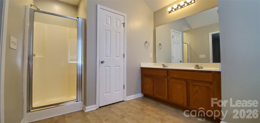 1619 Doverhill Place Place - Photo 14