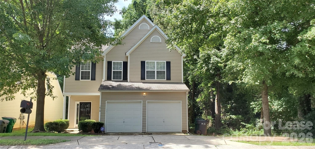 1619 Doverhill Place Place - Photo 0
