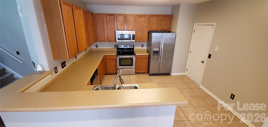 1619 Doverhill Place Place - Photo 3
