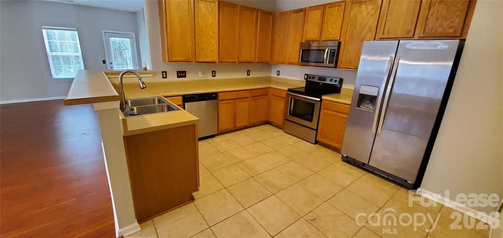 1619 Doverhill Place Place - Photo 5