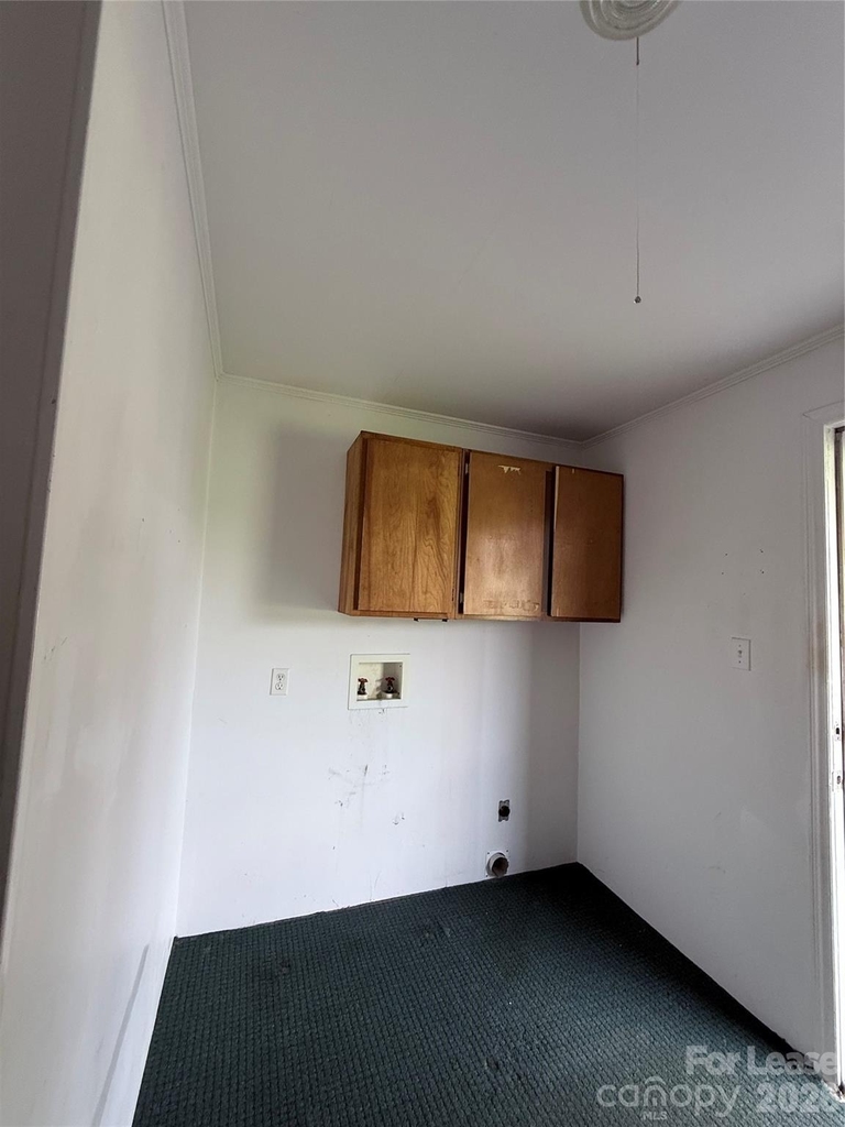 1547 N Piedmont Avenue - Photo 3