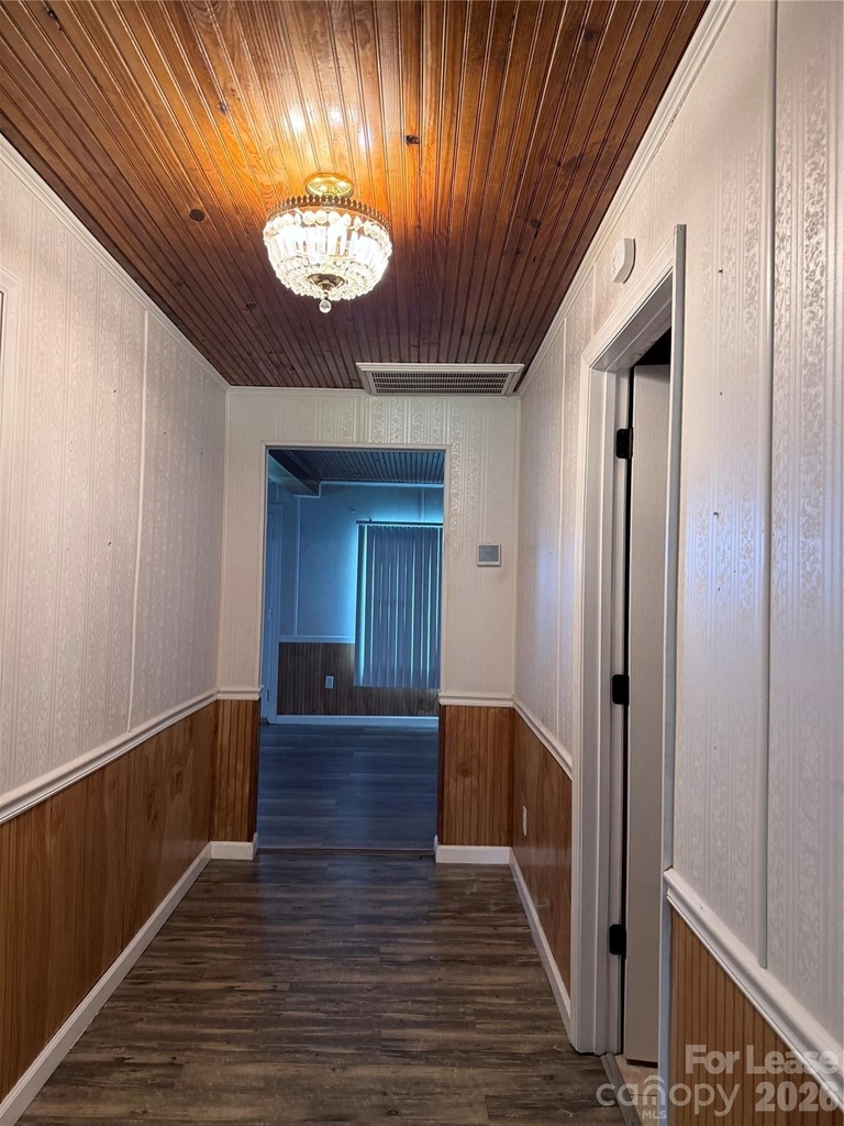 1547 N Piedmont Avenue - Photo 6