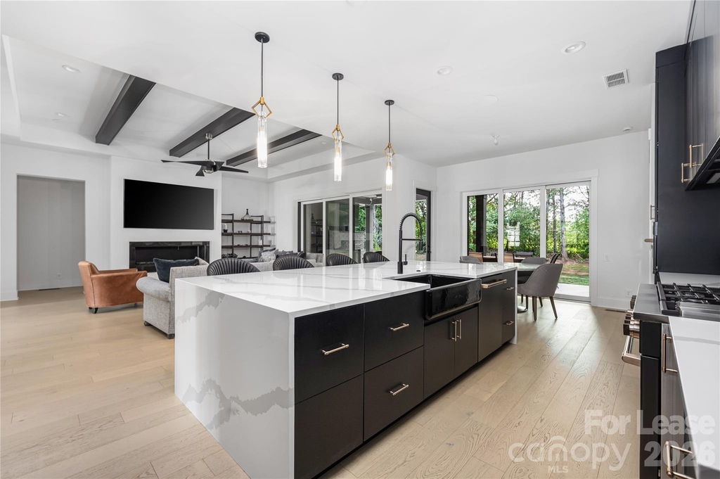 10119 Laurier Lane - Photo 14