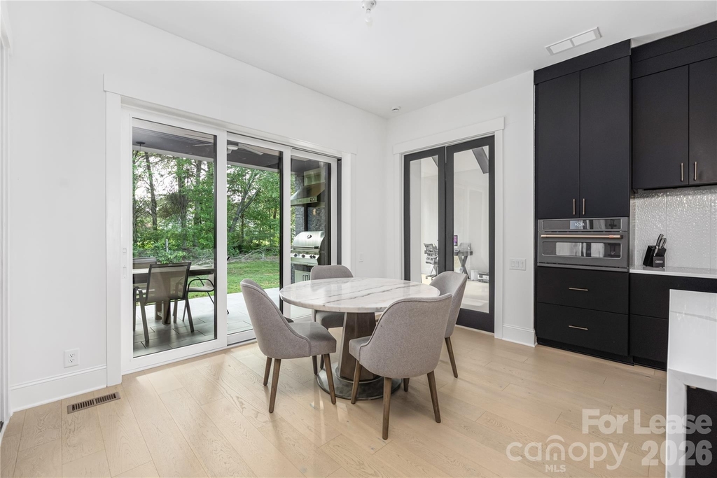 10119 Laurier Lane - Photo 18