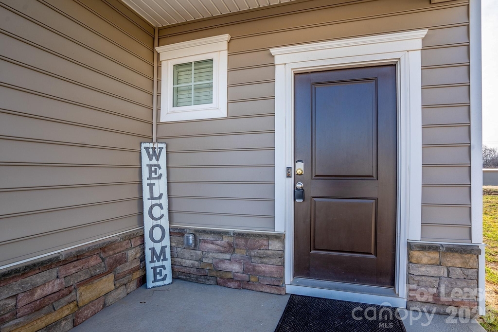 8119 Sheffield Drive - Photo 4