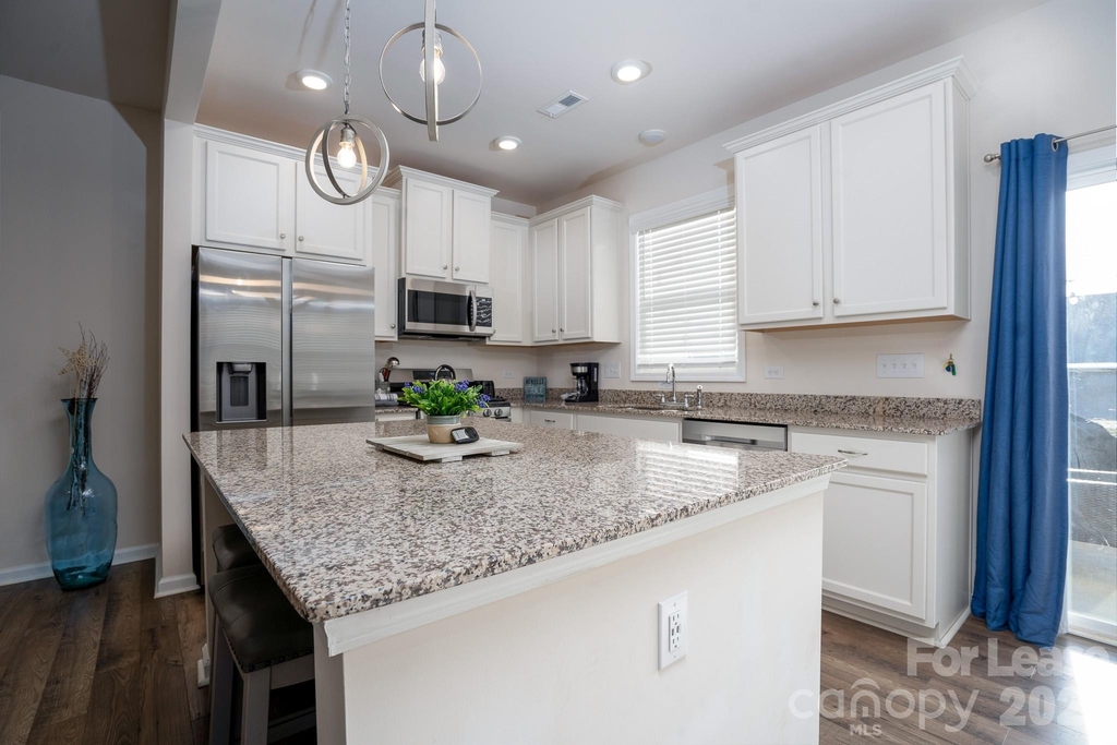 8119 Sheffield Drive - Photo 8