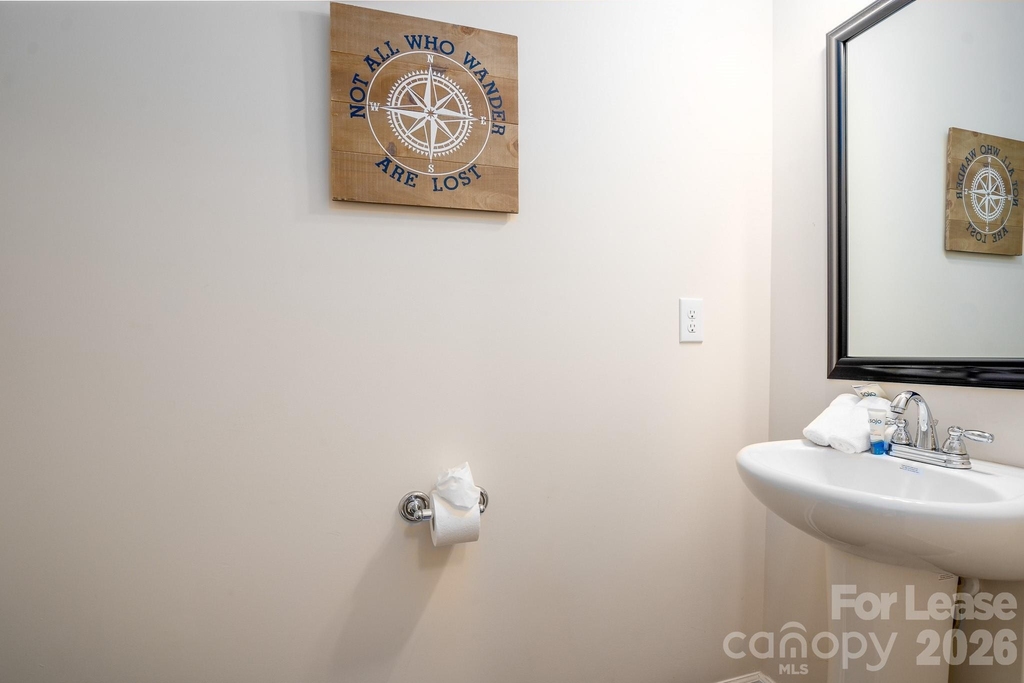 8119 Sheffield Drive - Photo 17