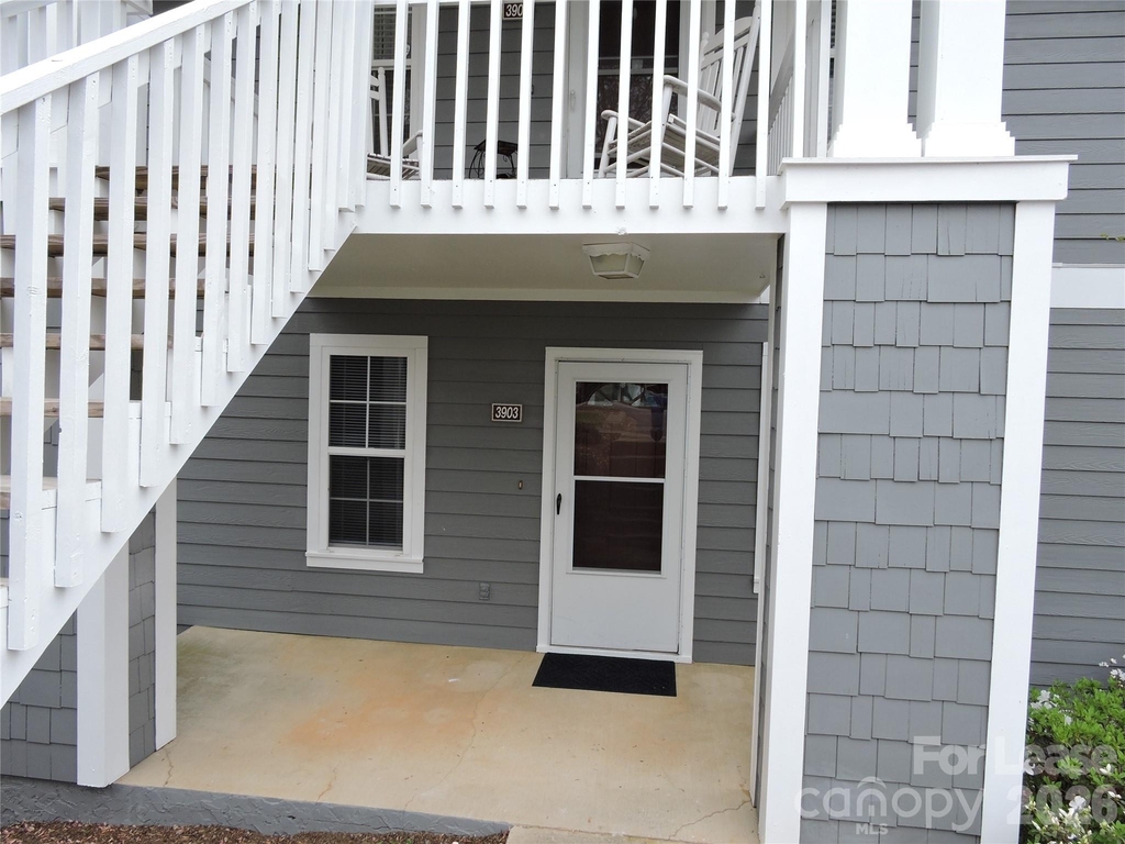 3903 Florham Place - Photo 0