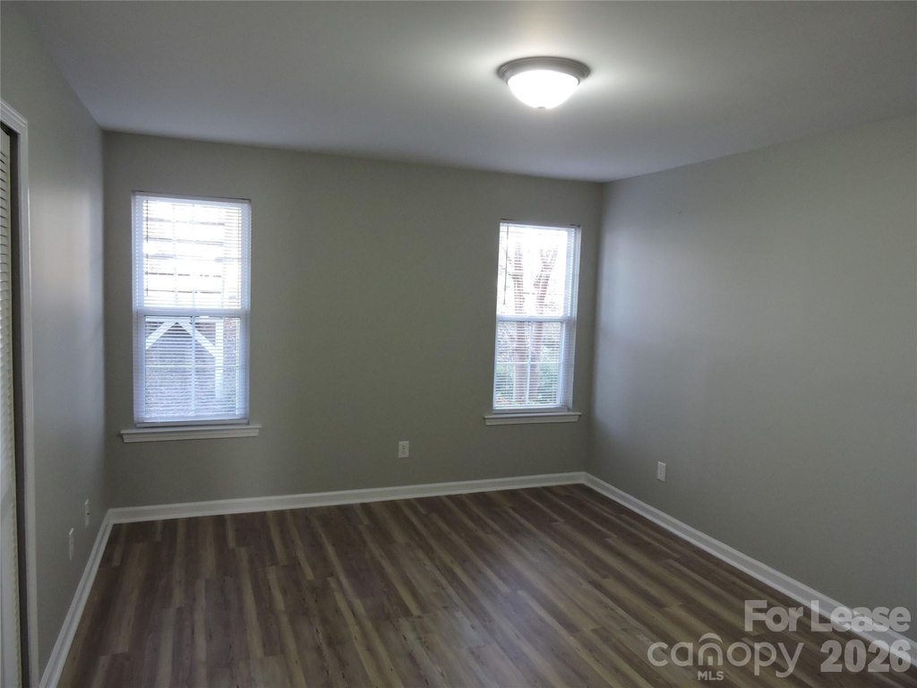 3903 Florham Place - Photo 4