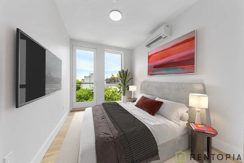 65 4th Avenue - Photo 4