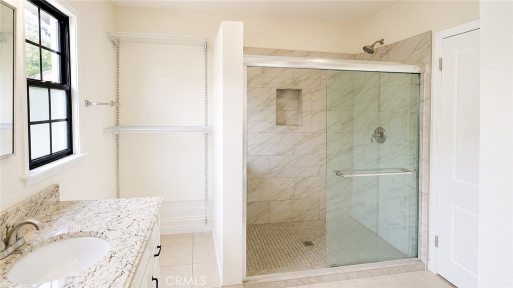 621 N Almansor - Photo 8
