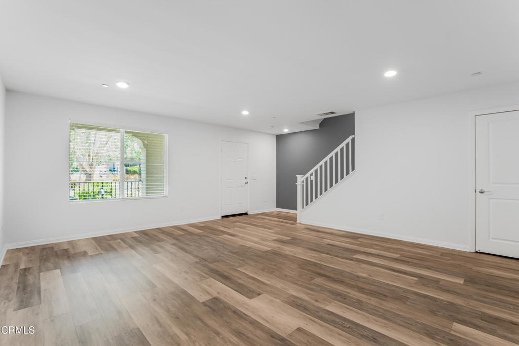 667 Pedro Street - Photo 7