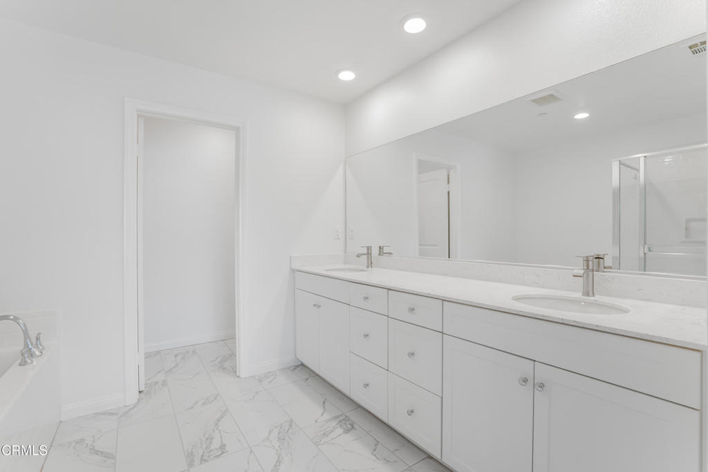 667 Pedro Street - Photo 35