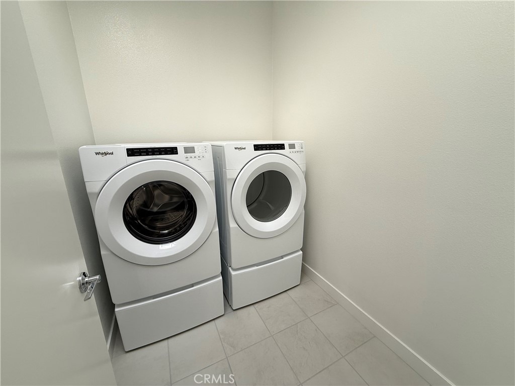693 S Lyon Street - Photo 23