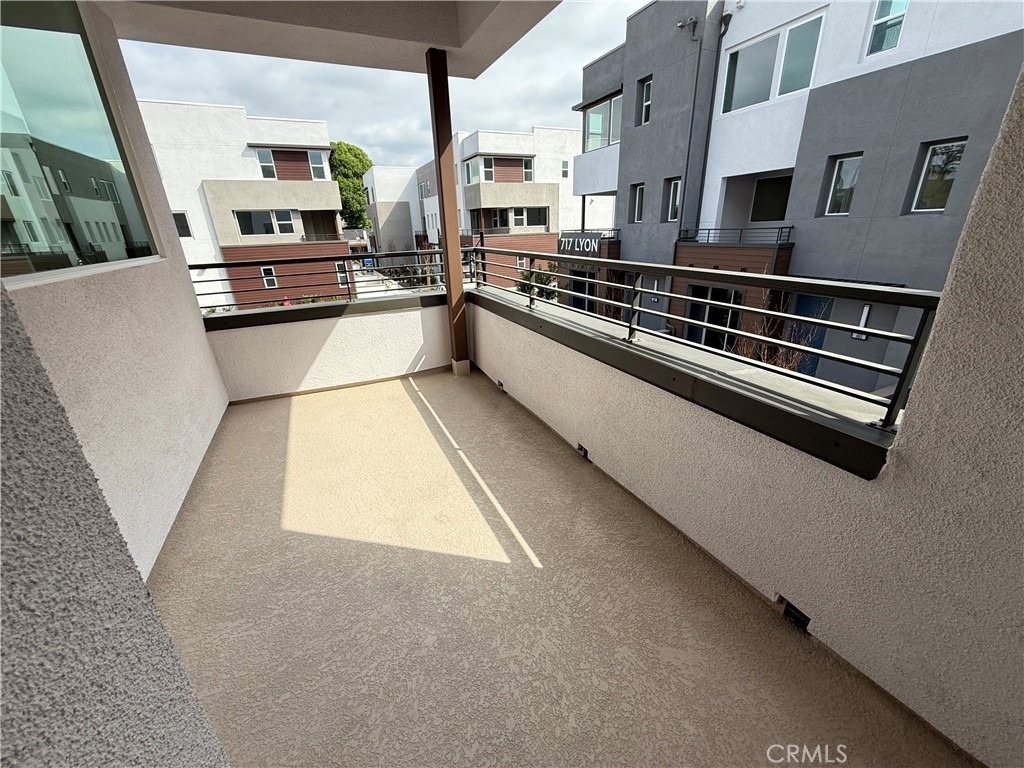 693 S Lyon Street - Photo 10