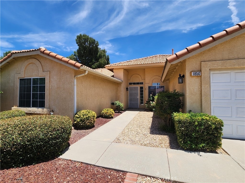 1850 Tamarack - Photo 1