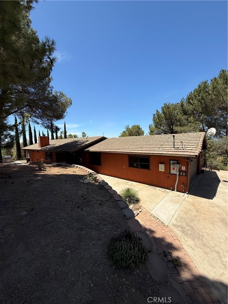 27258 Kiavo Drive - Photo 0