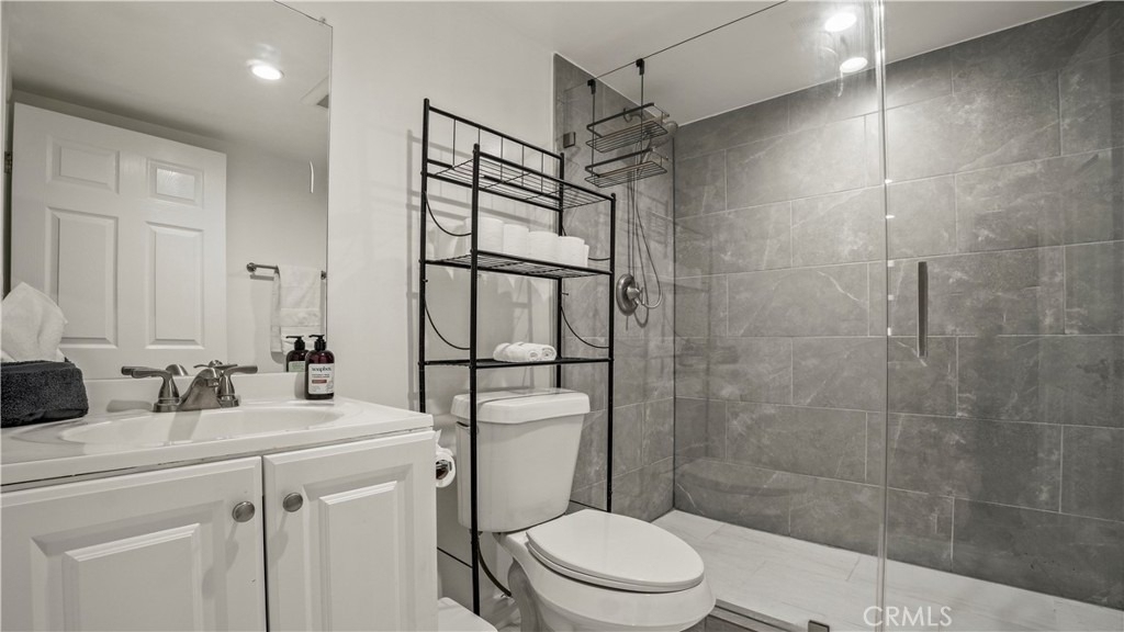 4711 Tyrone - Photo 54