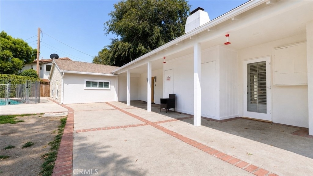 4711 Tyrone - Photo 4