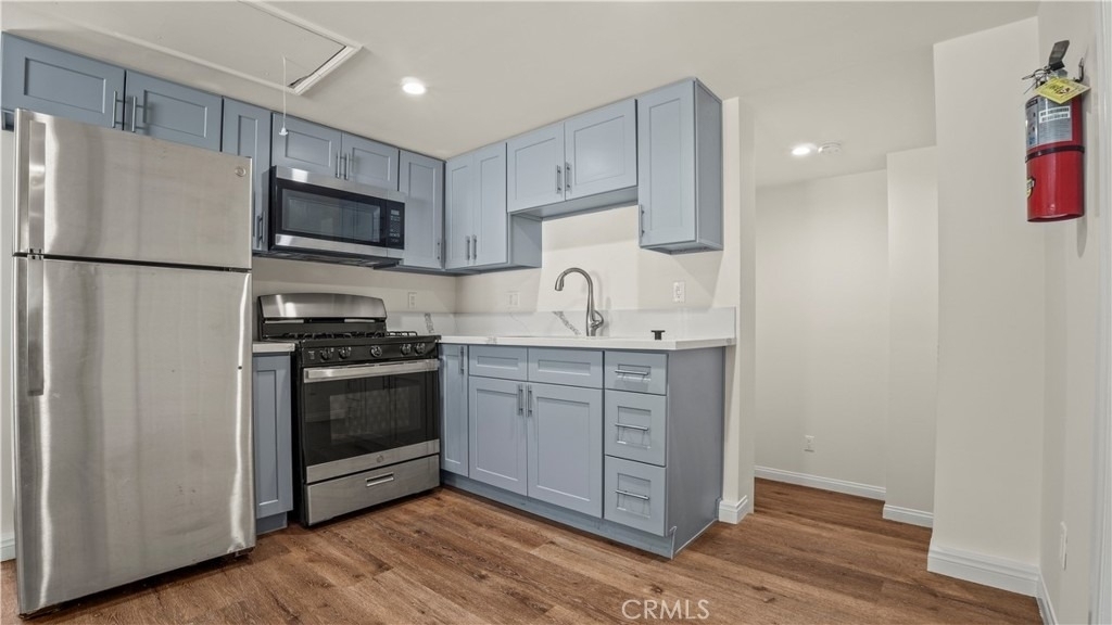 4711 Tyrone - Photo 53