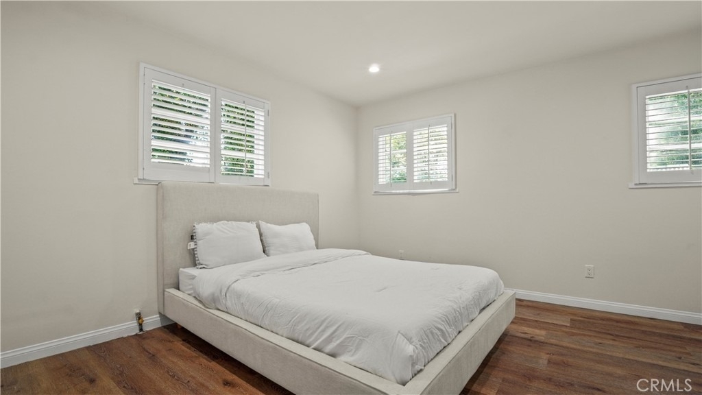 4711 Tyrone - Photo 57