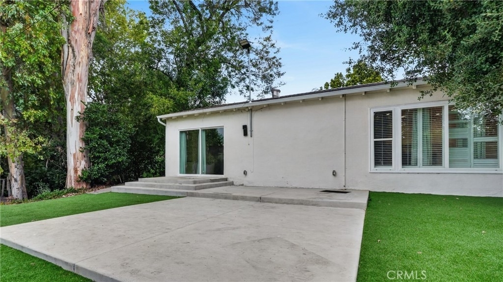 4711 Tyrone - Photo 13