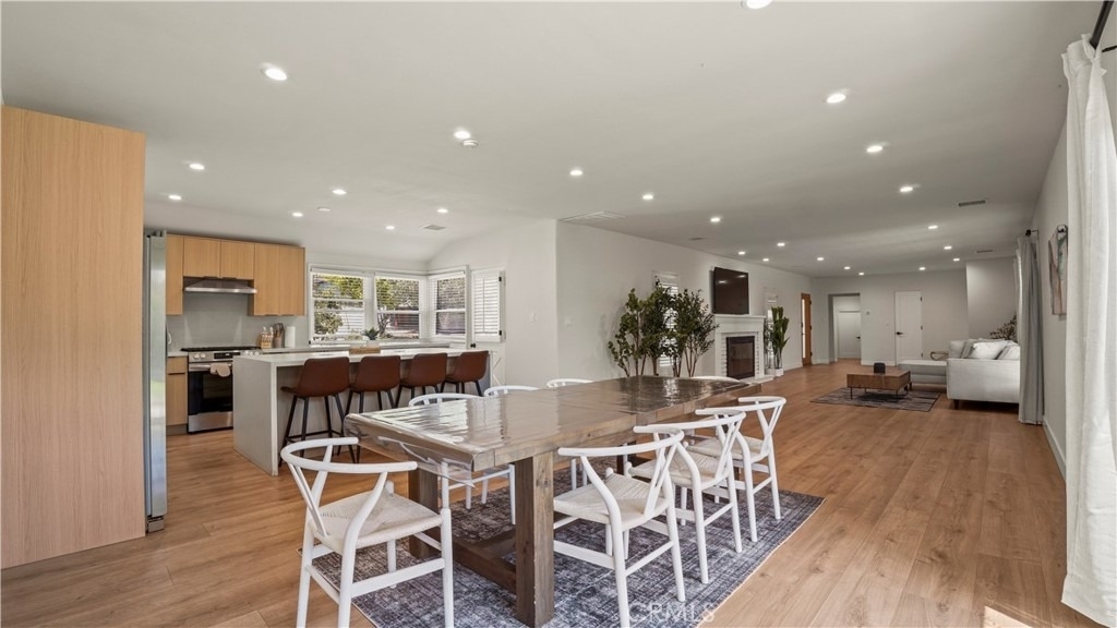 4711 Tyrone - Photo 29