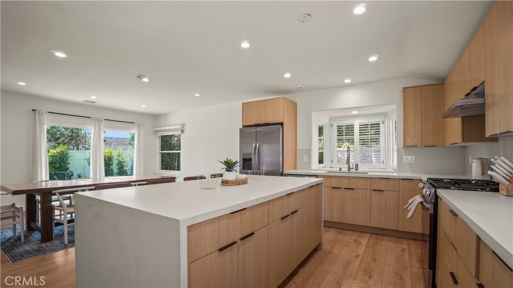 4711 Tyrone - Photo 26