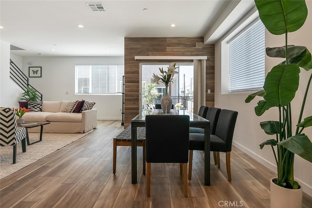 13538 Vanowen Street - Photo 13