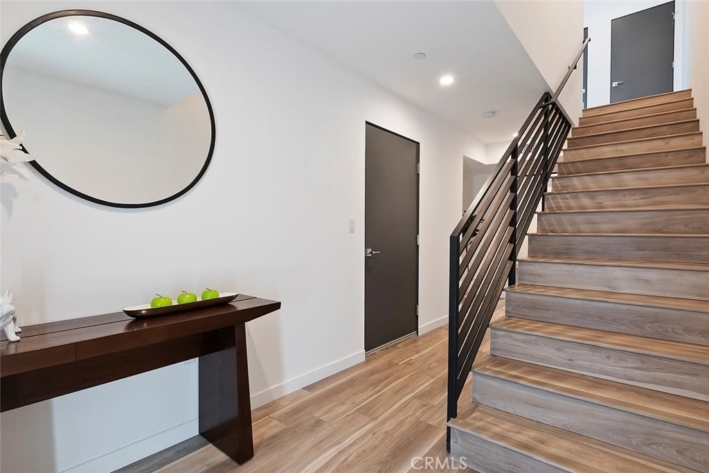 13538 Vanowen Street - Photo 4