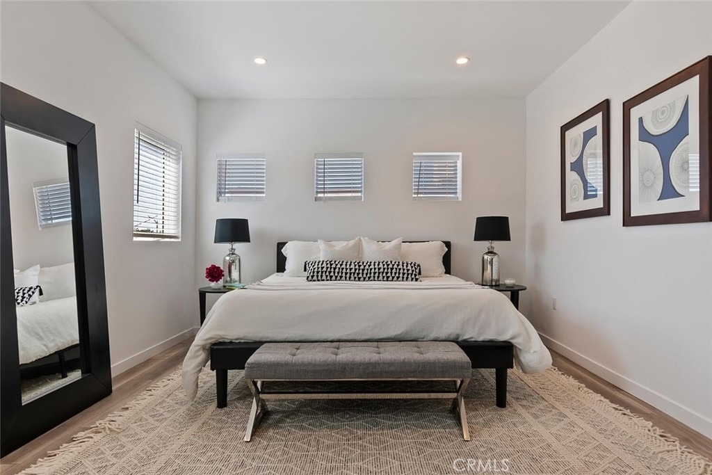 13538 Vanowen Street - Photo 16