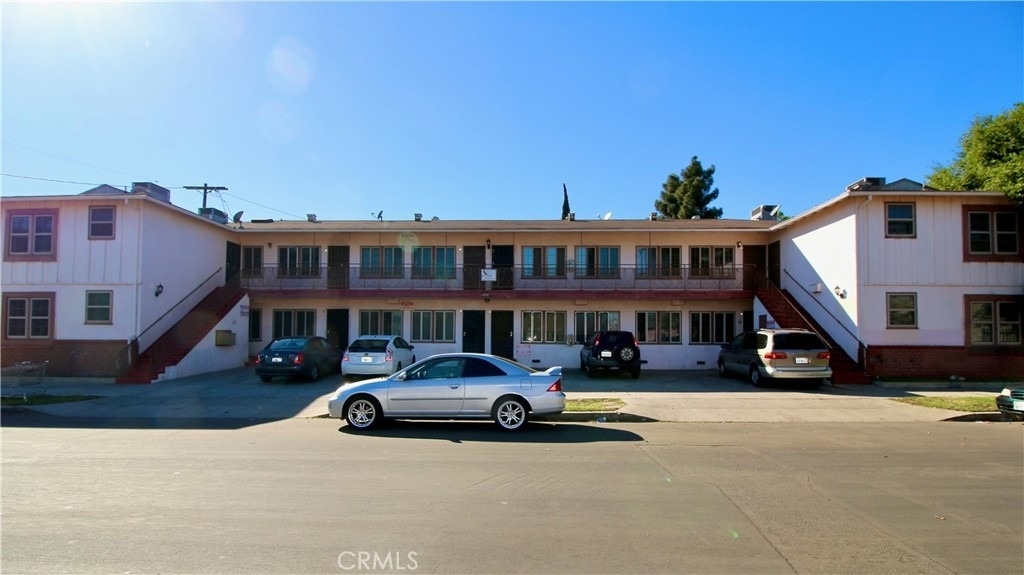 6951 Simpson Avenue - Photo 15