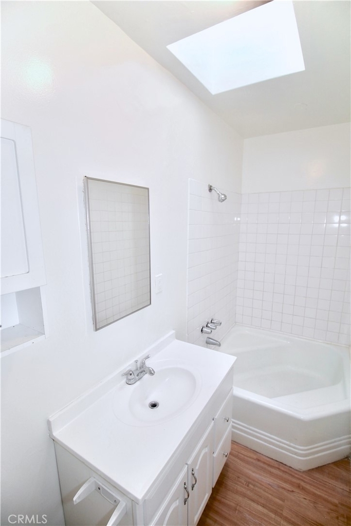 6951 Simpson Avenue - Photo 11