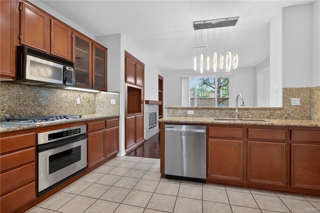 1908 Blazewood Street - Photo 9