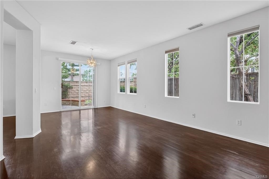 1908 Blazewood Street - Photo 4