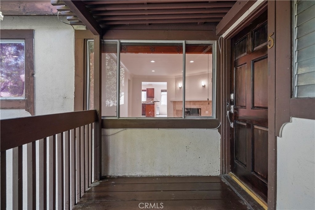 15457 Moorpark - Photo 21
