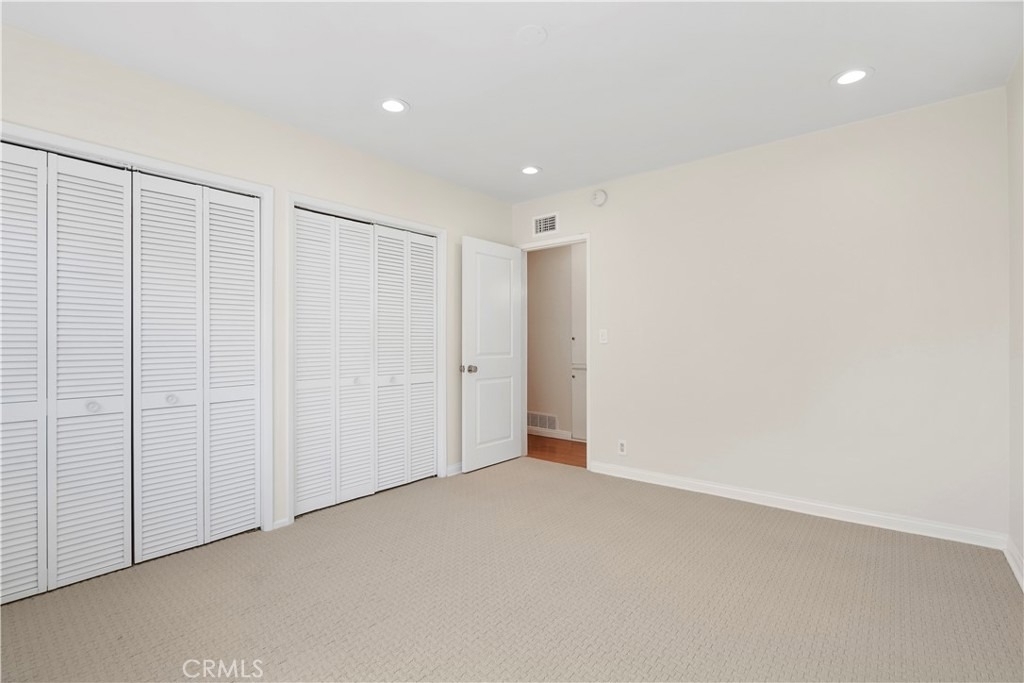 15457 Moorpark - Photo 17