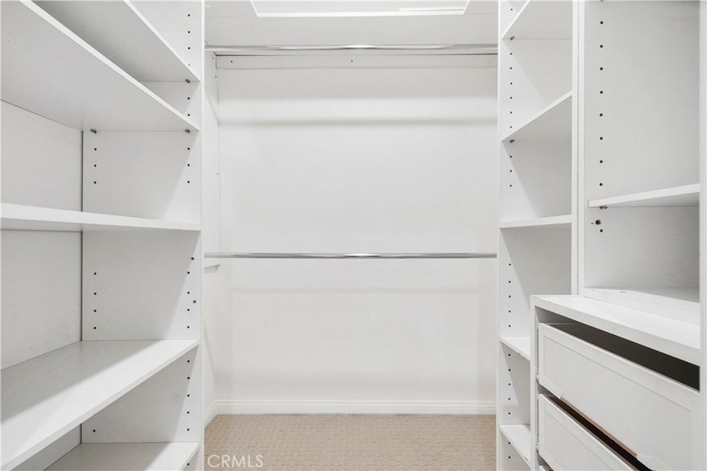 15457 Moorpark - Photo 12