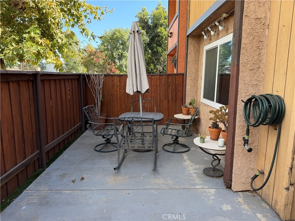 8435 Burnet - Photo 1