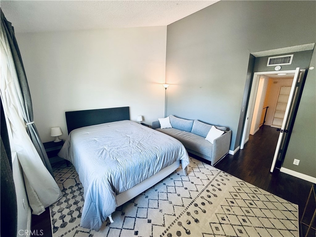8435 Burnet - Photo 16