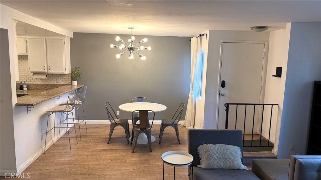 8435 Burnet - Photo 2