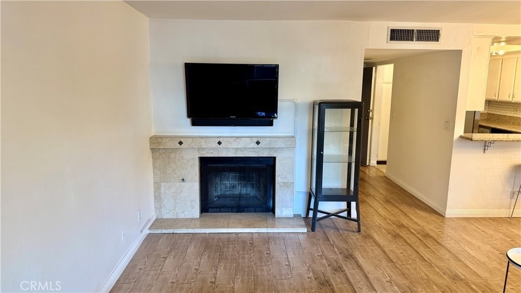 8435 Burnet - Photo 4