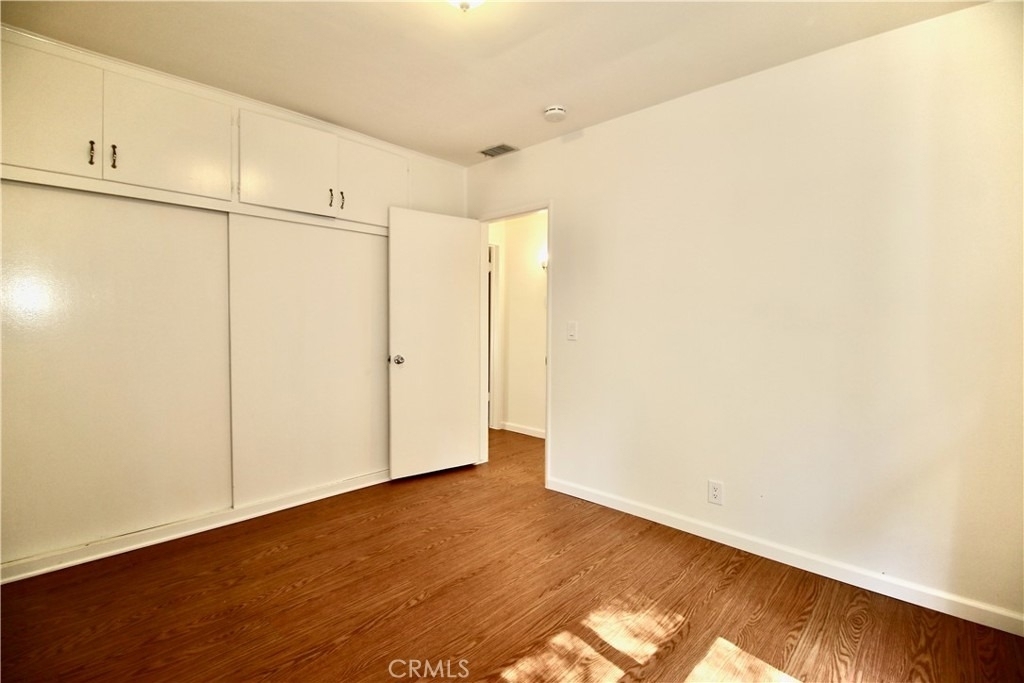 21470 Providencia Street - Photo 11