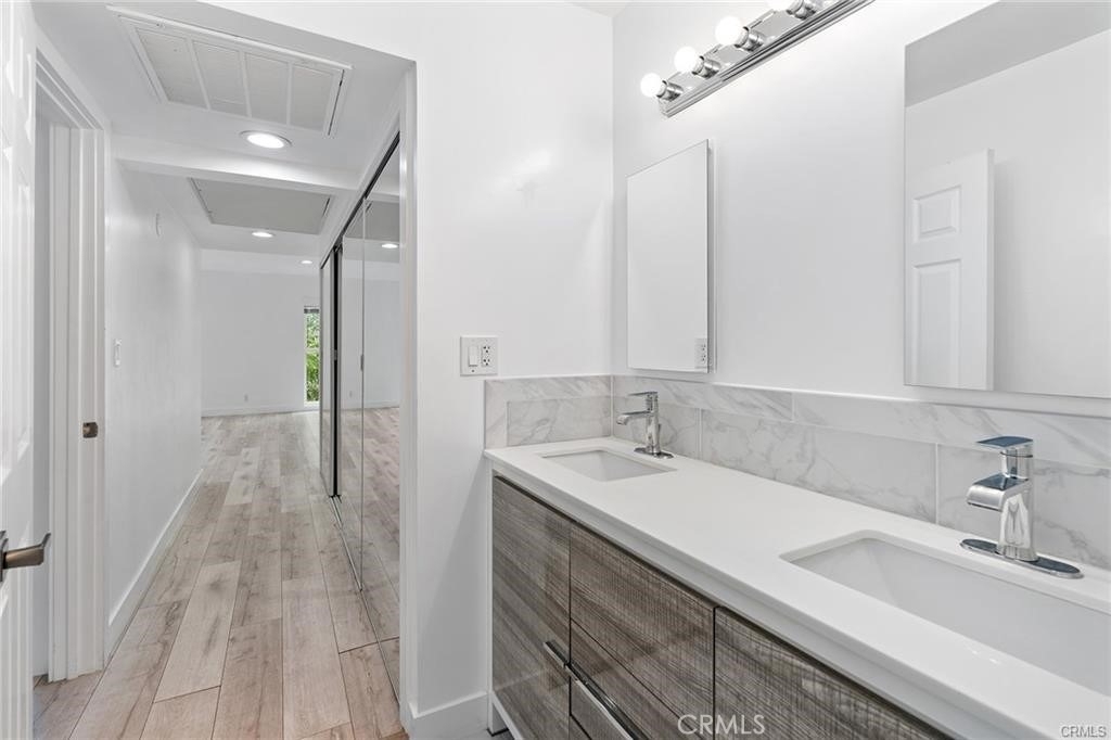 23401 Park Sorrento - Photo 15