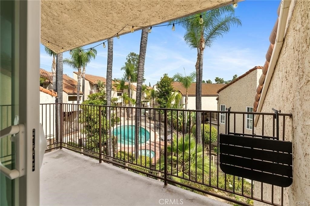 23401 Park Sorrento - Photo 22