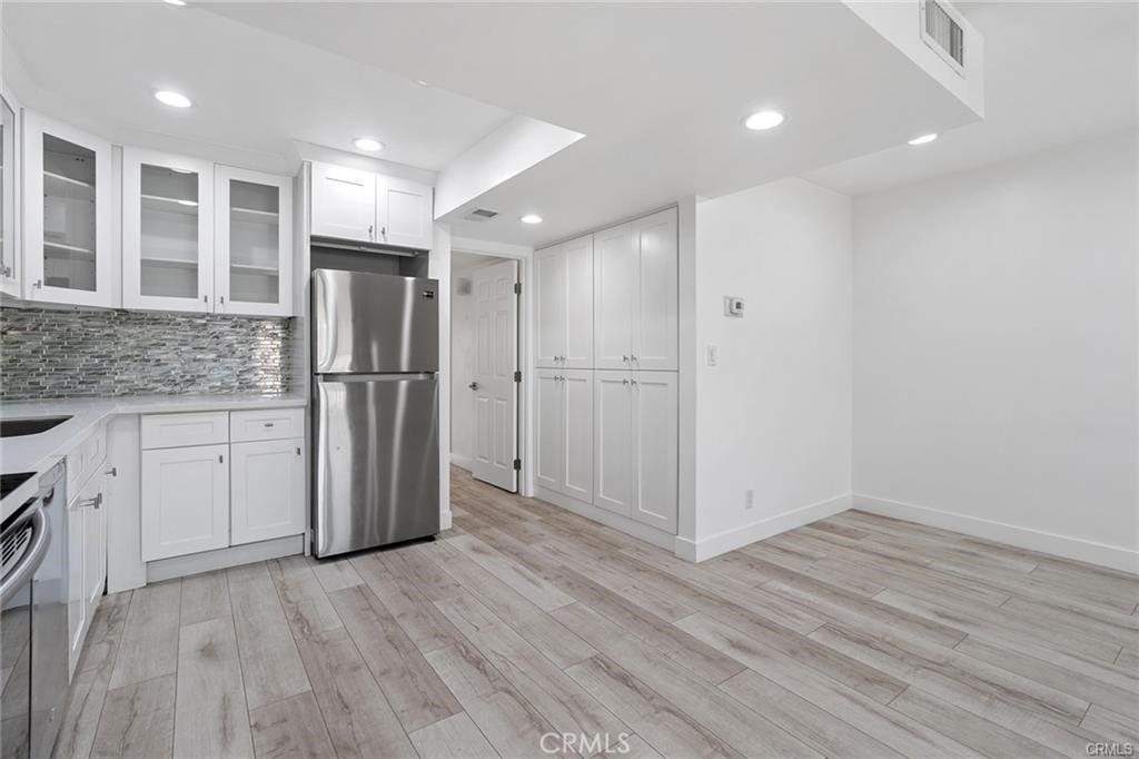 23401 Park Sorrento - Photo 5