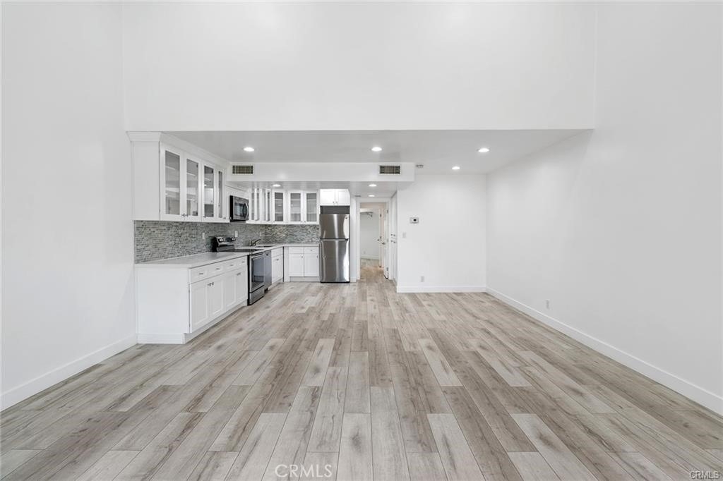 23401 Park Sorrento - Photo 3