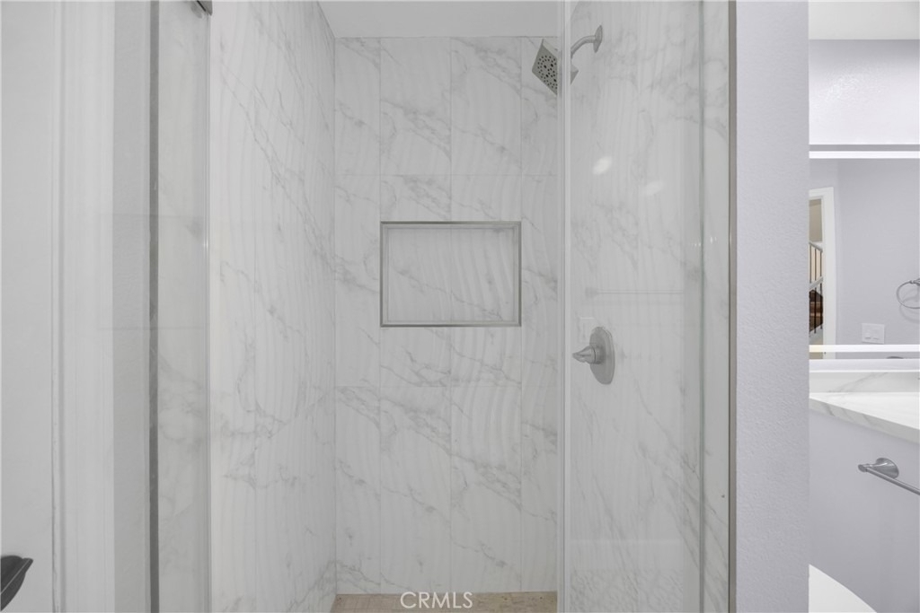 5700 Scotch Pine - Photo 16