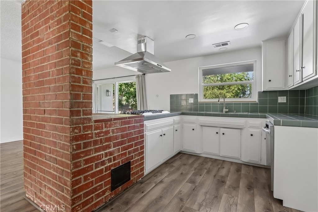 1184 Lyndhurst - Photo 25