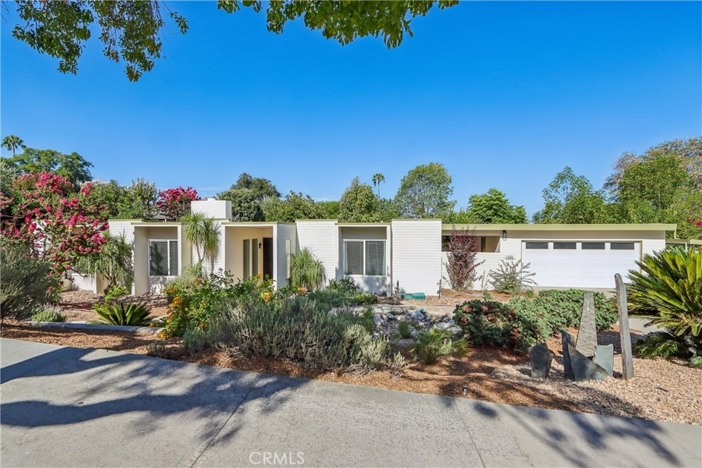 1184 Lyndhurst - Photo 37